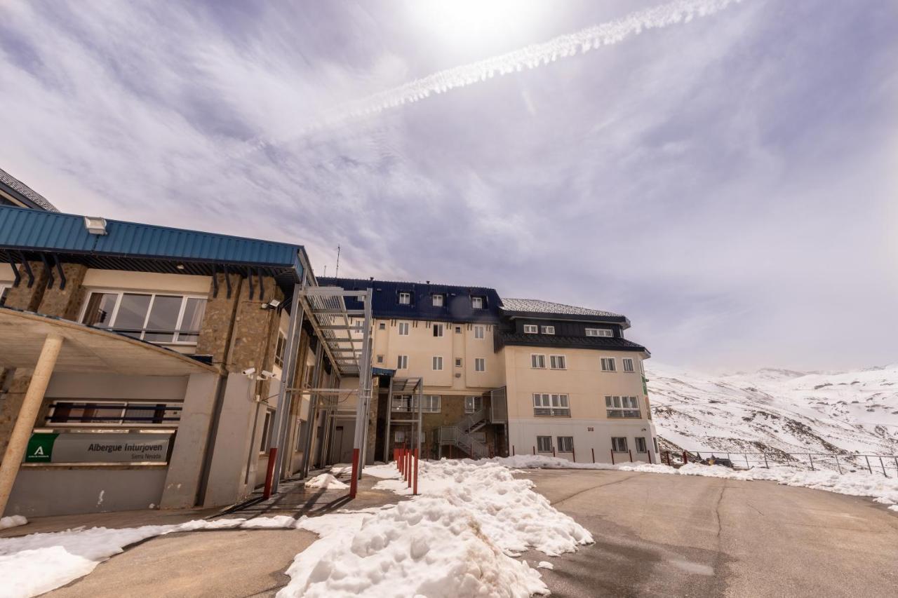 Albergue Inturjoven Sierra Nevada Esterno foto