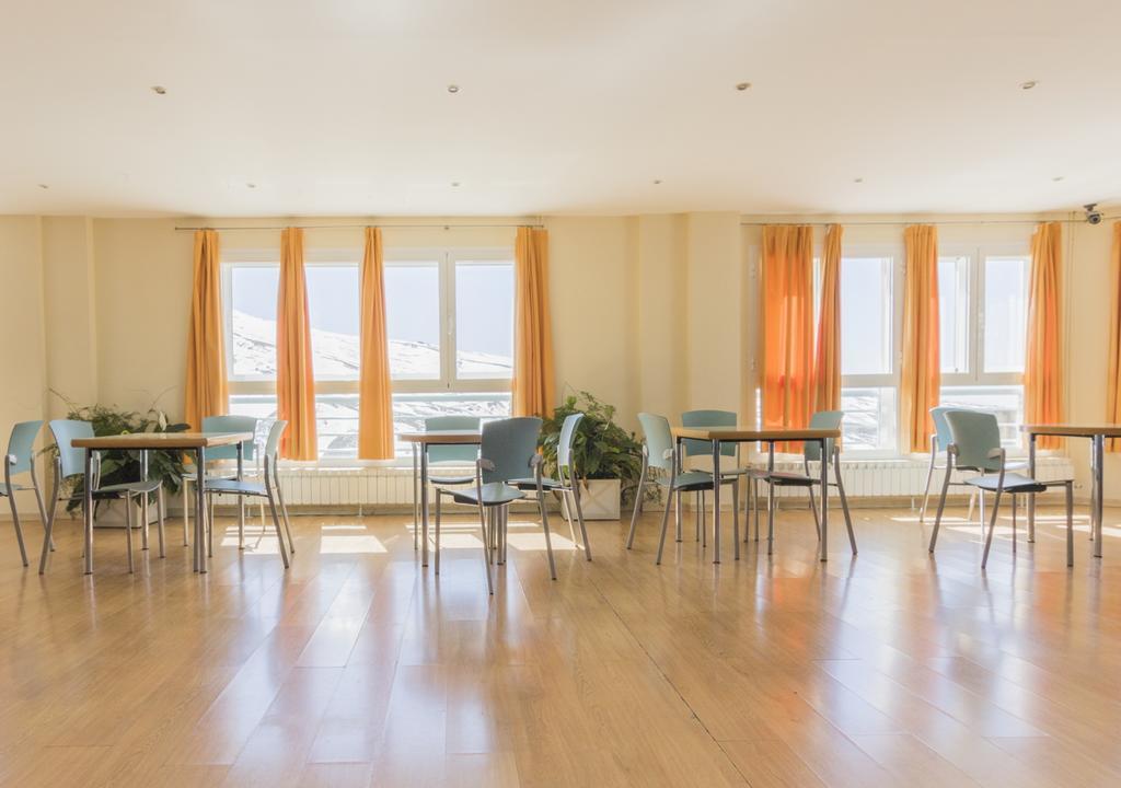 Albergue Inturjoven Sierra Nevada Esterno foto