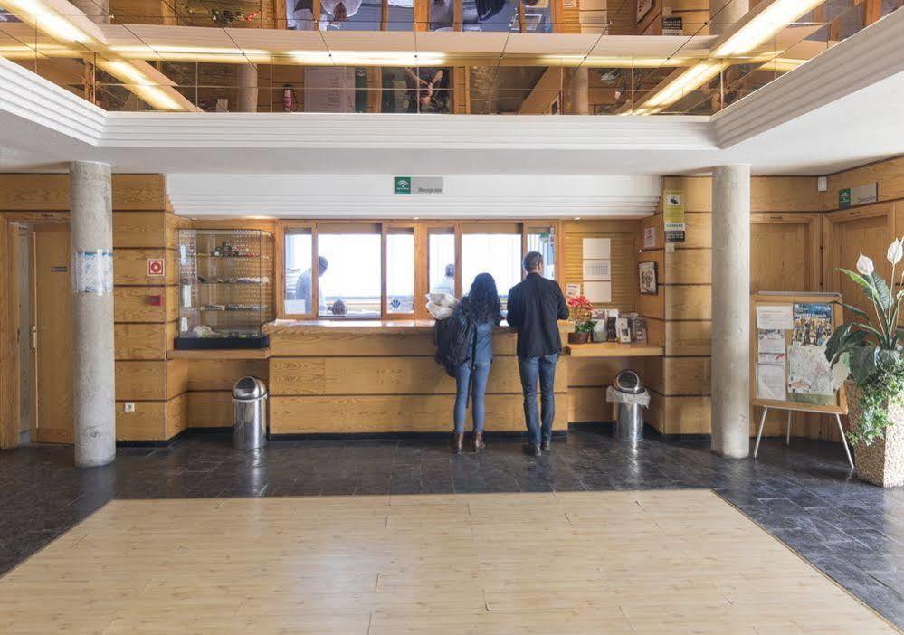 Albergue Inturjoven Sierra Nevada Esterno foto